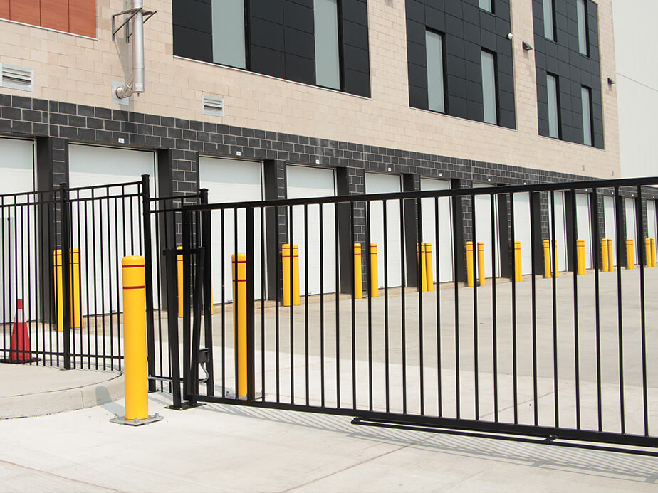 Commercial Gate fence company in Wyoming